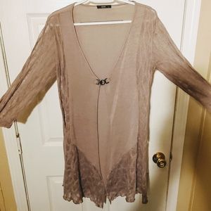 GIVE Carrigan with Sheer Sleeves